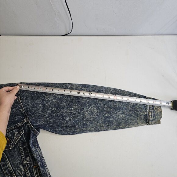 Levis Vintage Jean Jacket USA 1980s Acid Washed Denim Trucker Red Tab Distressed - Picture 12 of 16